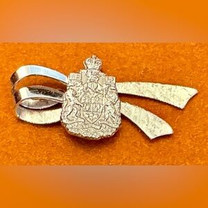 Silver Crest Ribbon Mixed Media Wall Accent - Silver